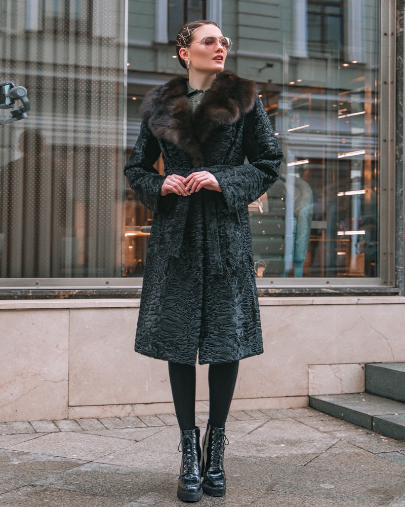 Официальный сайт фабрики меховых изделий ELENA FURS