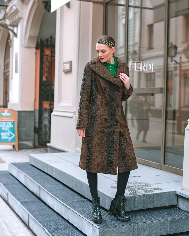 Официальный сайт фабрики меховых изделий ELENA FURS